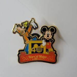 Walt Disney World 40th Anniversary Pin with Mickey and Goofy